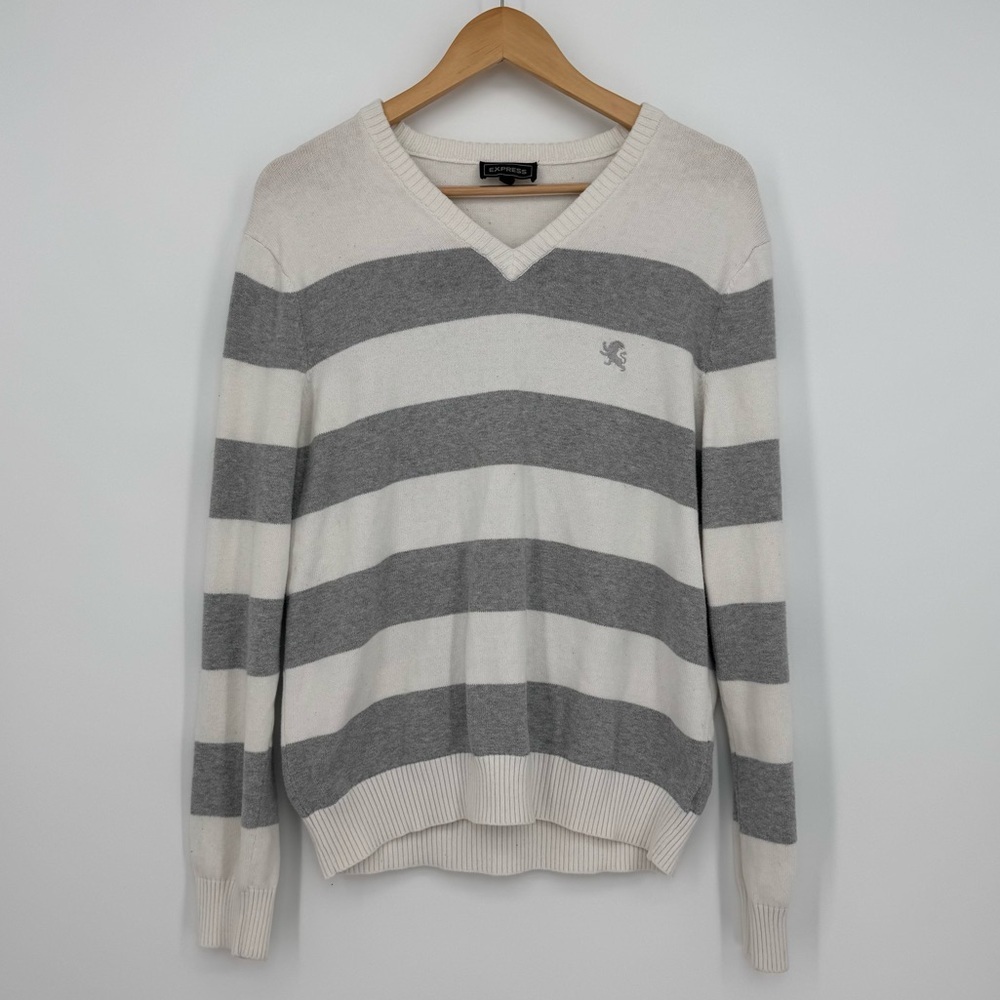 Express Mens V-Neck Striped Sweater White Gray Cotton Preppy Office EXCN-601CC M